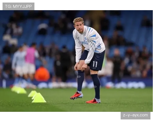 德布劳内转会那不勒斯细节曝光，足坛震动引发广泛关注