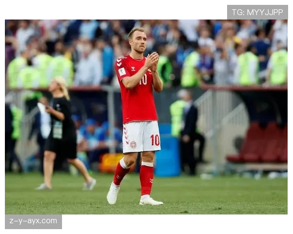 丹麦克亚尔后防核心