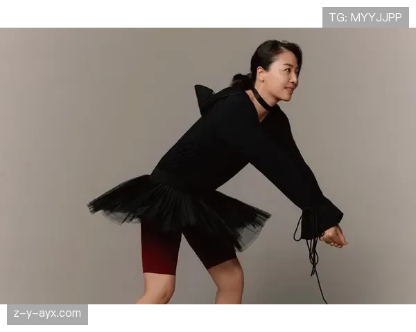 魏秋月退役后住的别墅，比我们小区三套房还大